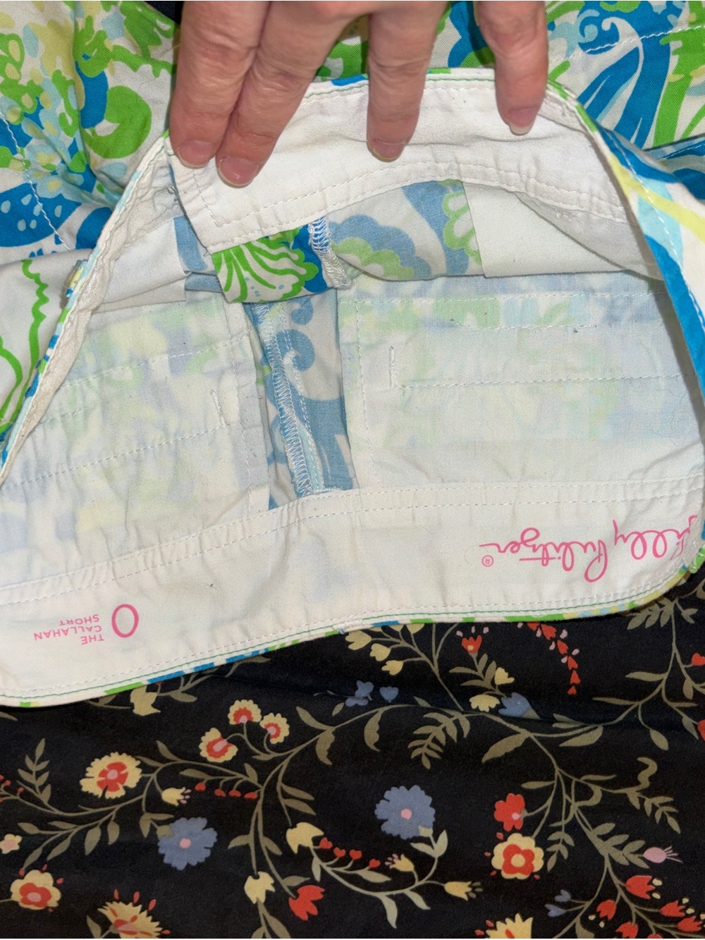 Lilly Pulitzer Callahan Shorts Size 0 Blue Green Floral Print - Picture 4 of 5
